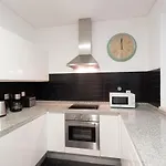 Flh Graça Spacious Flat